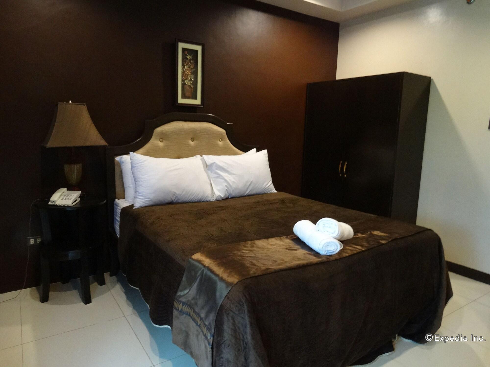 Peridot Suites Davao Exterior foto