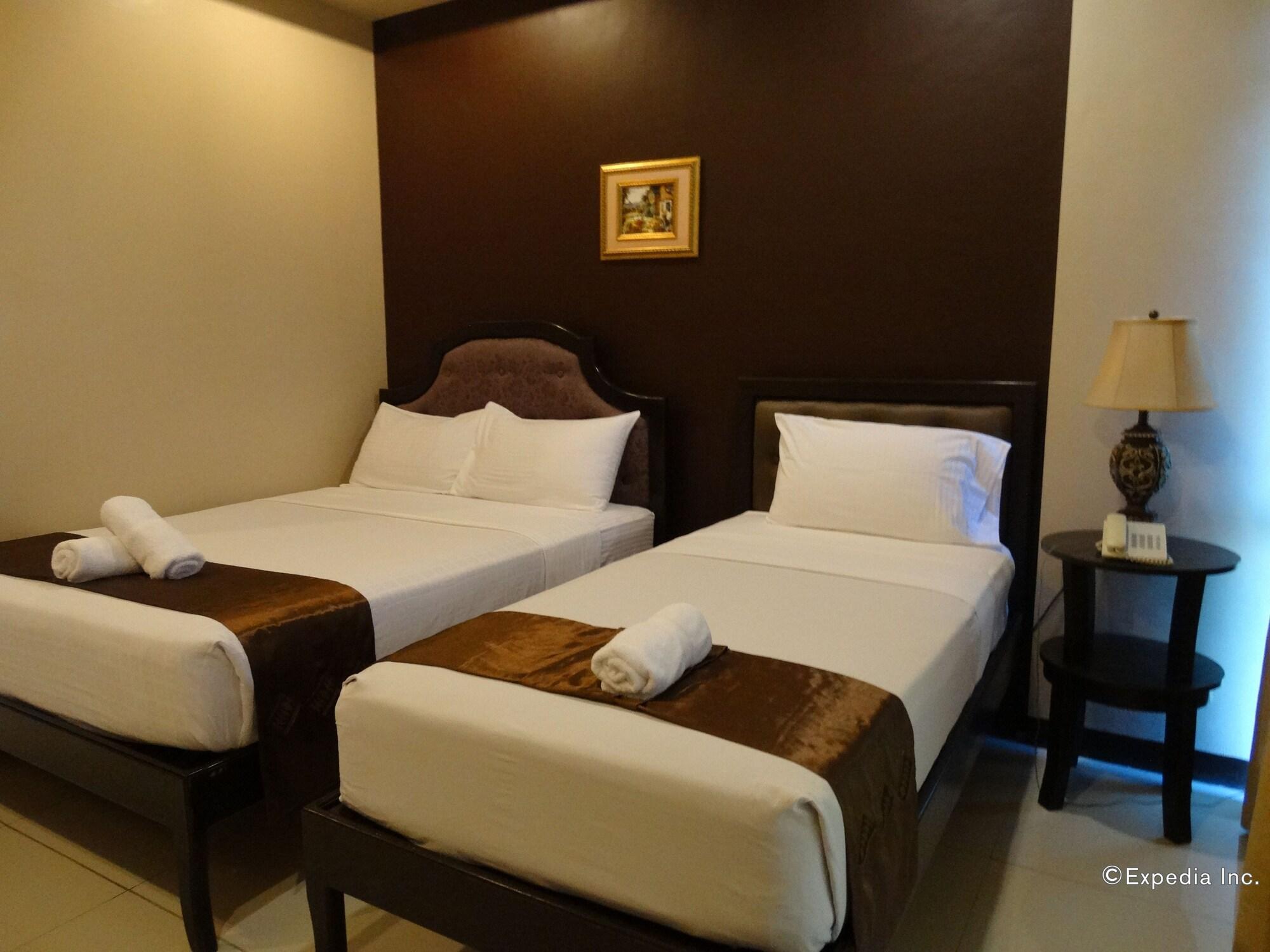 Peridot Suites Davao Exterior foto