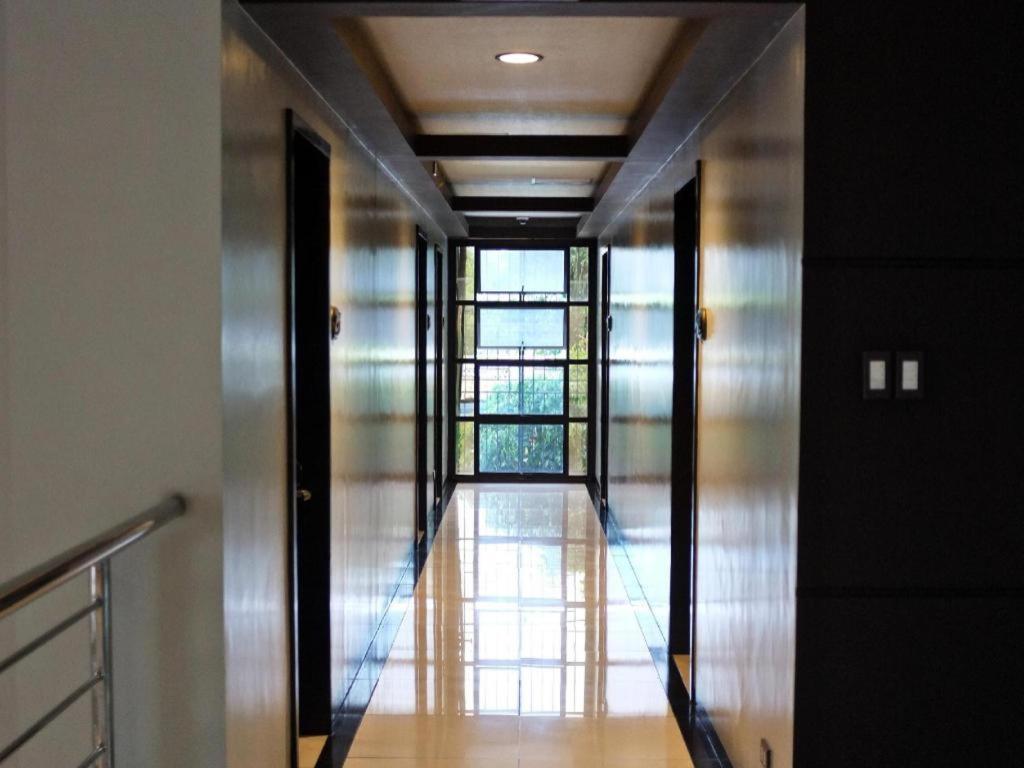 Peridot Suites Davao Exterior foto