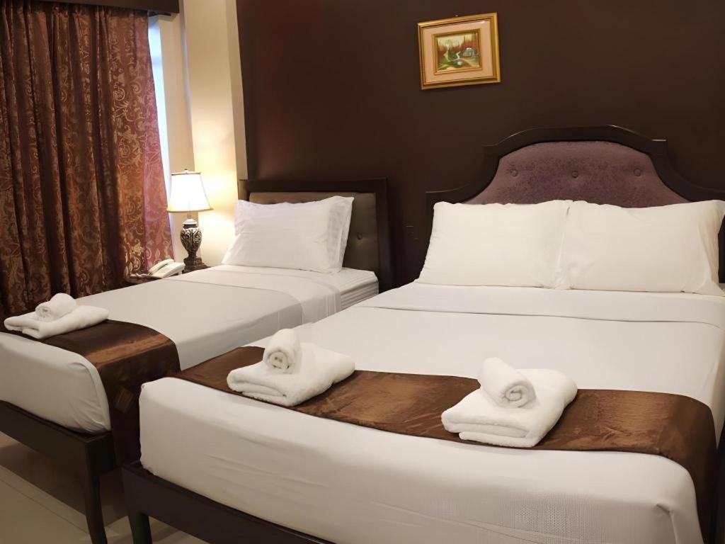 Peridot Suites Davao Exterior foto